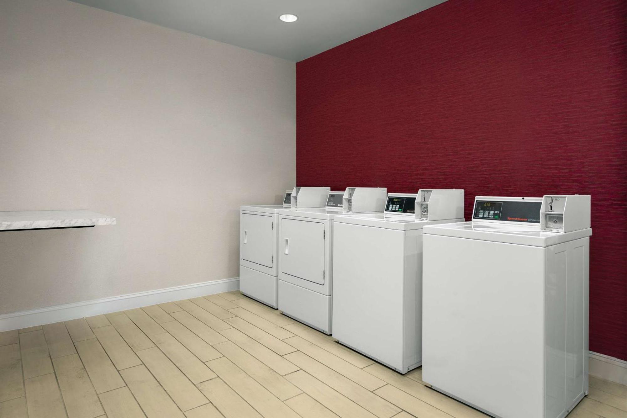 Home2 Suites By Hilton Jacksonville, Nc מראה חיצוני תמונה